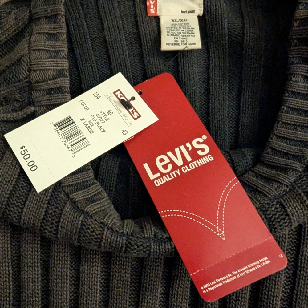NWT Levi's 💯 Cotton Charcoal Ribbed Crew Neck Sweater Size XL - Picture 6 of 9
